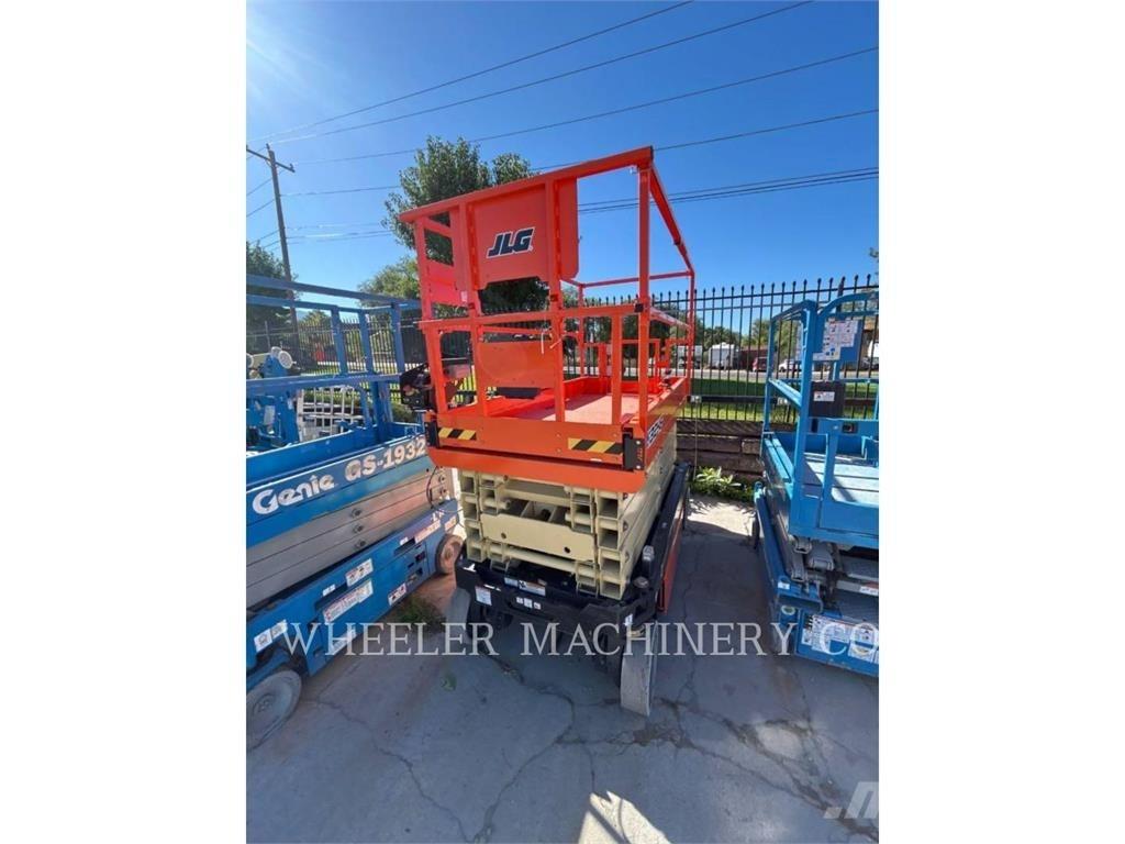 JLG ES3246 Makasli platformlar