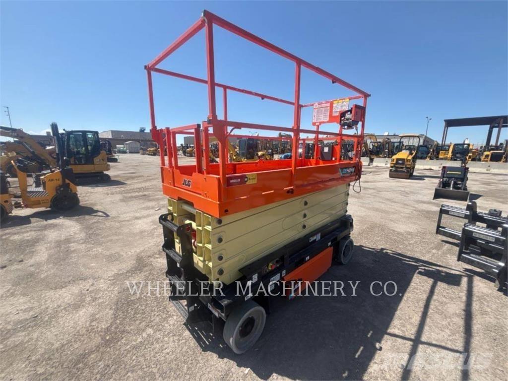 JLG ES4046 Makasli platformlar