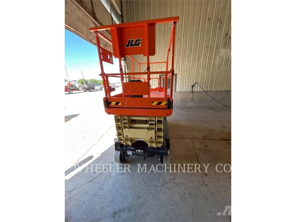 JLG ES4046 Makasli platformlar