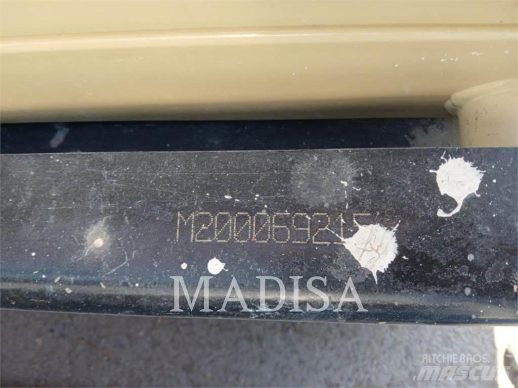 JLG R1932 Makasli platformlar