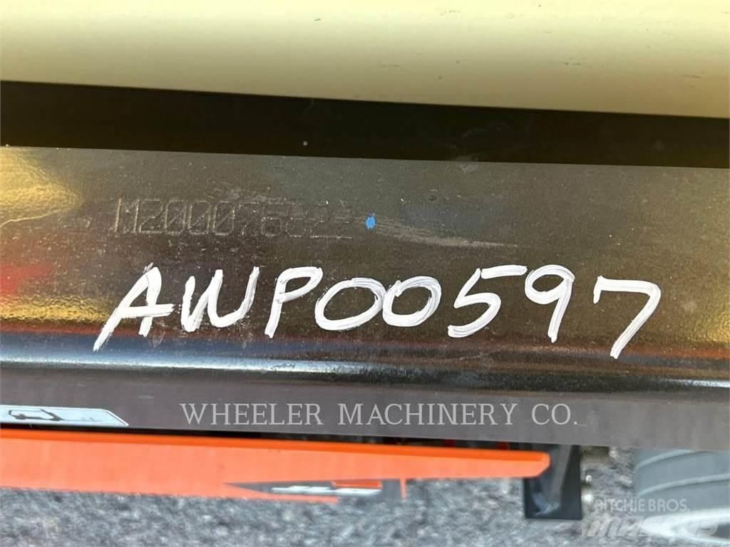 JLG R4045 Makasli platformlar