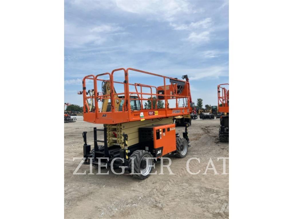 JLG RT3369 Makasli platformlar