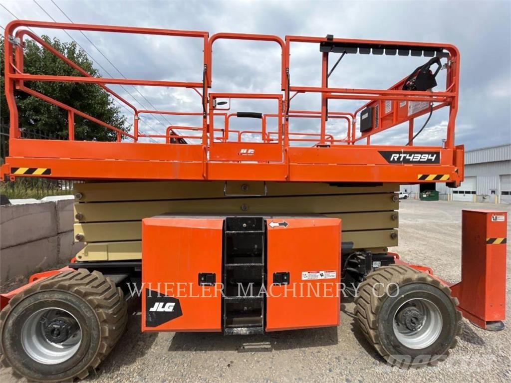 JLG RT4394 Makasli platformlar