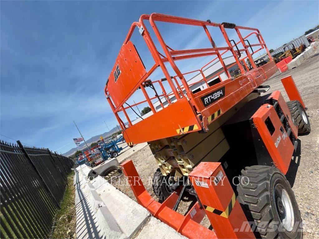 JLG RT4394 Makasli platformlar