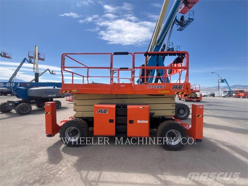 JLG RT4394 Makasli platformlar