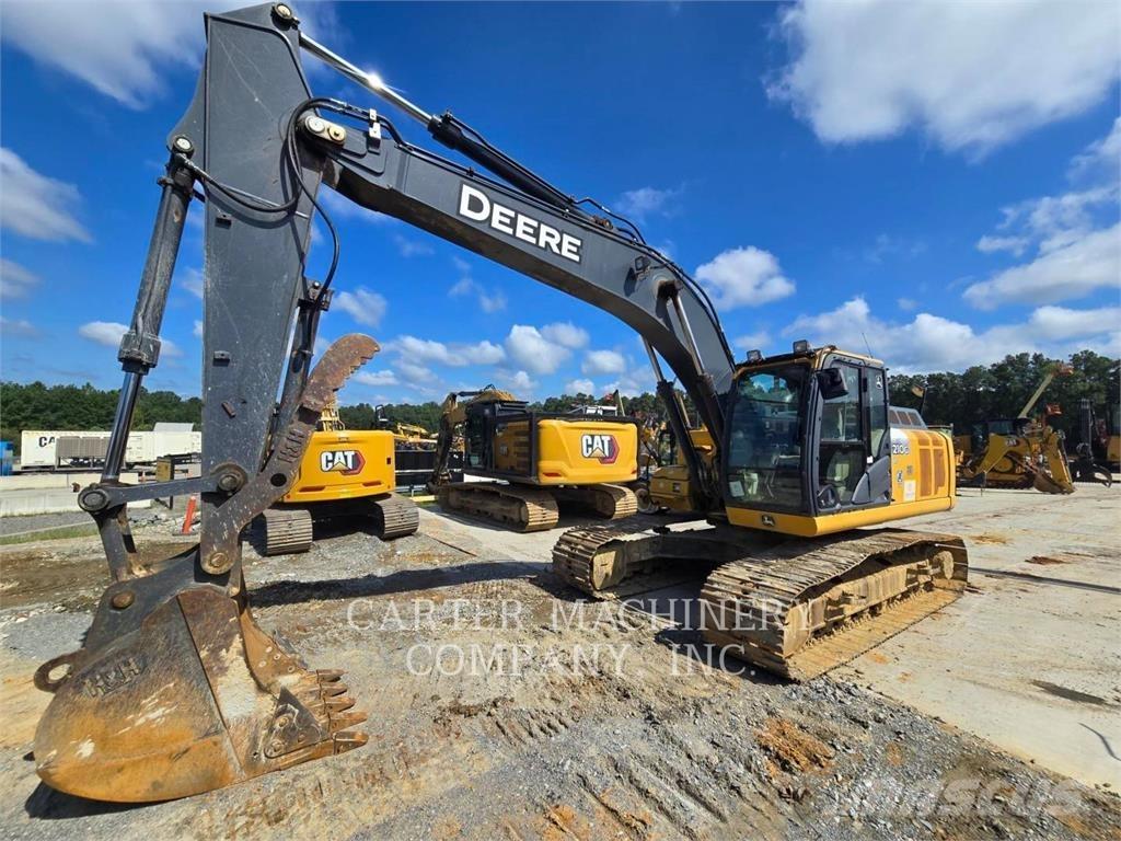 John Deere 210G Paletli ekskavatörler