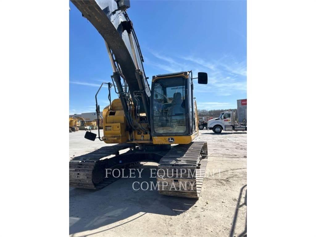 John Deere 245G LC Paletli ekskavatörler