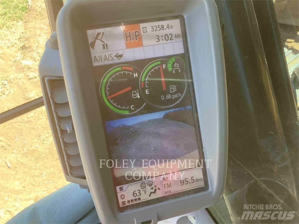 John Deere 250G Paletli ekskavatörler
