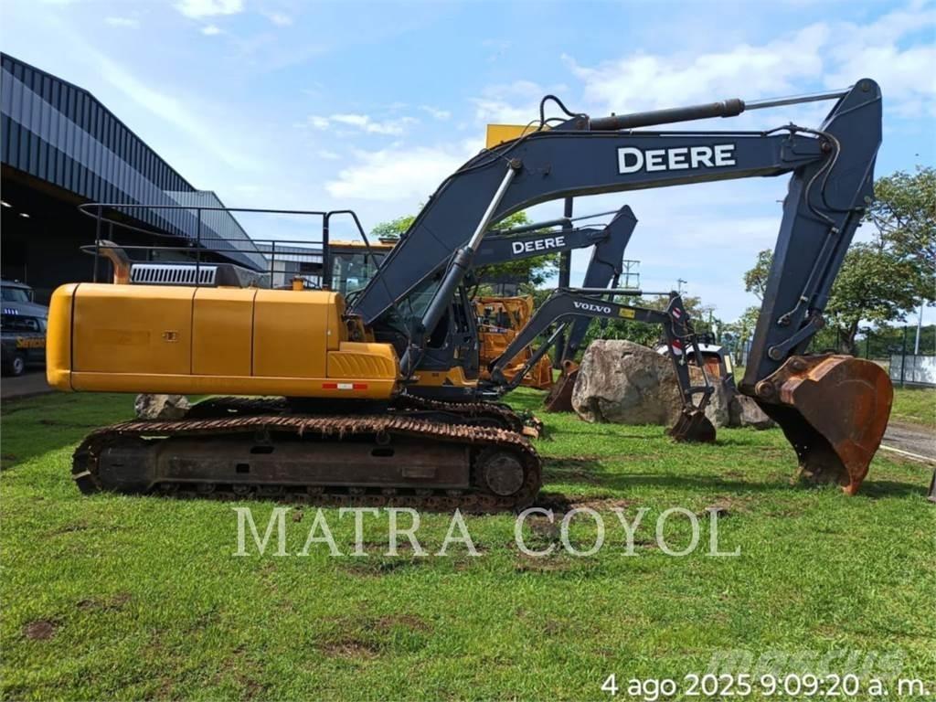 John Deere 250G Paletli ekskavatörler