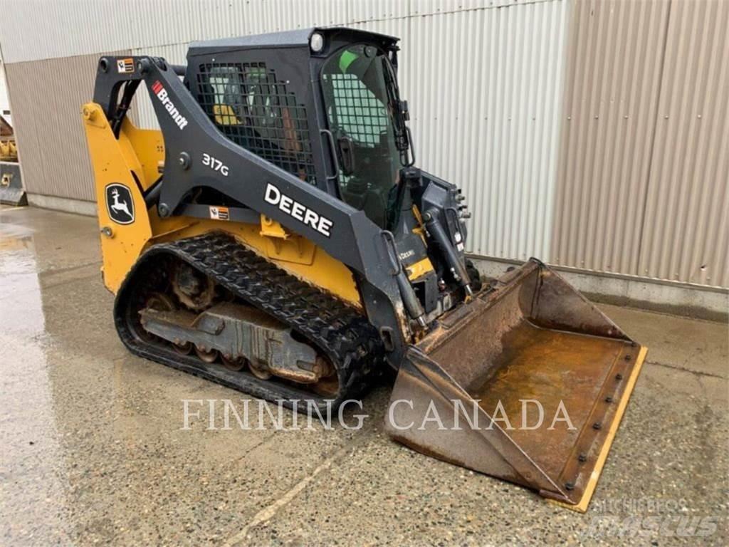 John Deere 317G Paletli yükleyiciler