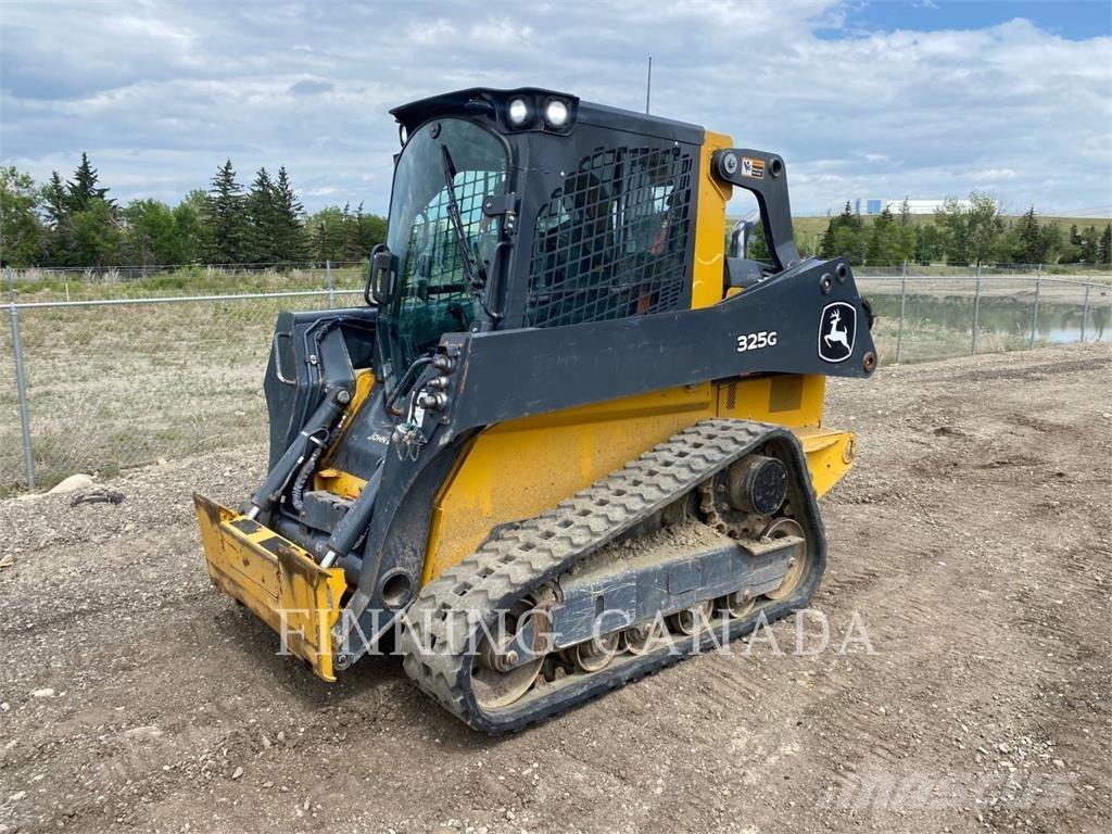 John Deere 325G Paletli yükleyiciler