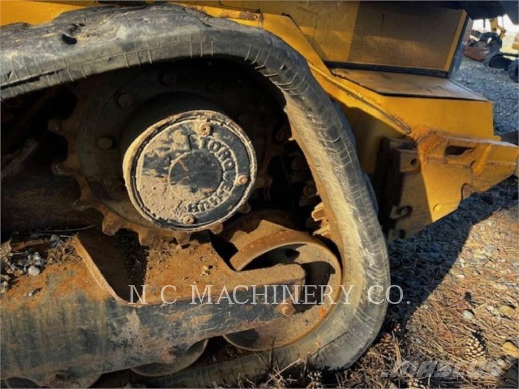 John Deere 331G Skid steer loderler