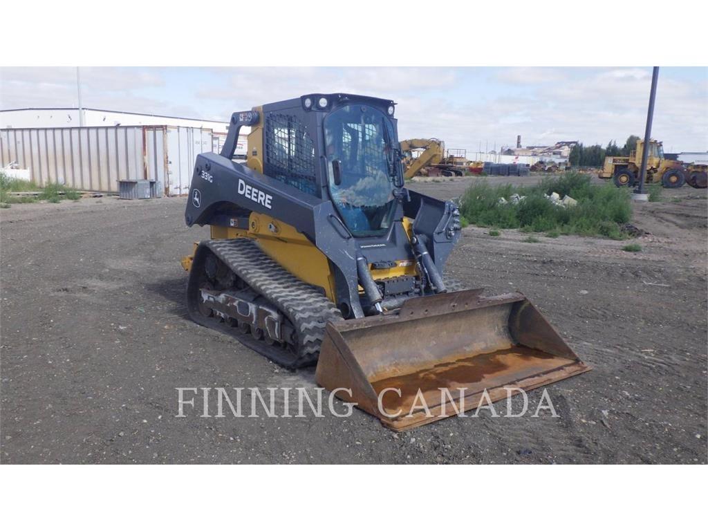 John Deere 331G Paletli yükleyiciler