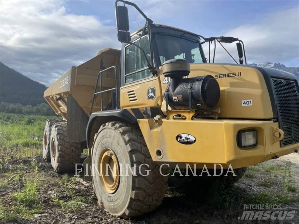 John Deere 400D Belden kirma kaya kamyonu