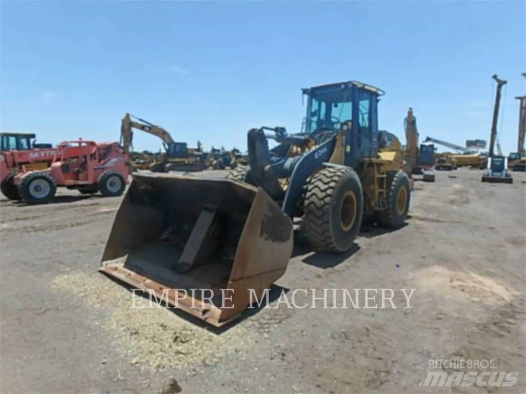 John Deere 624K Tekerlekli yükleyiciler
