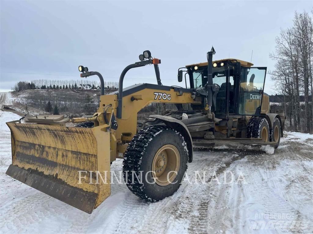 John Deere 770G Greyderler