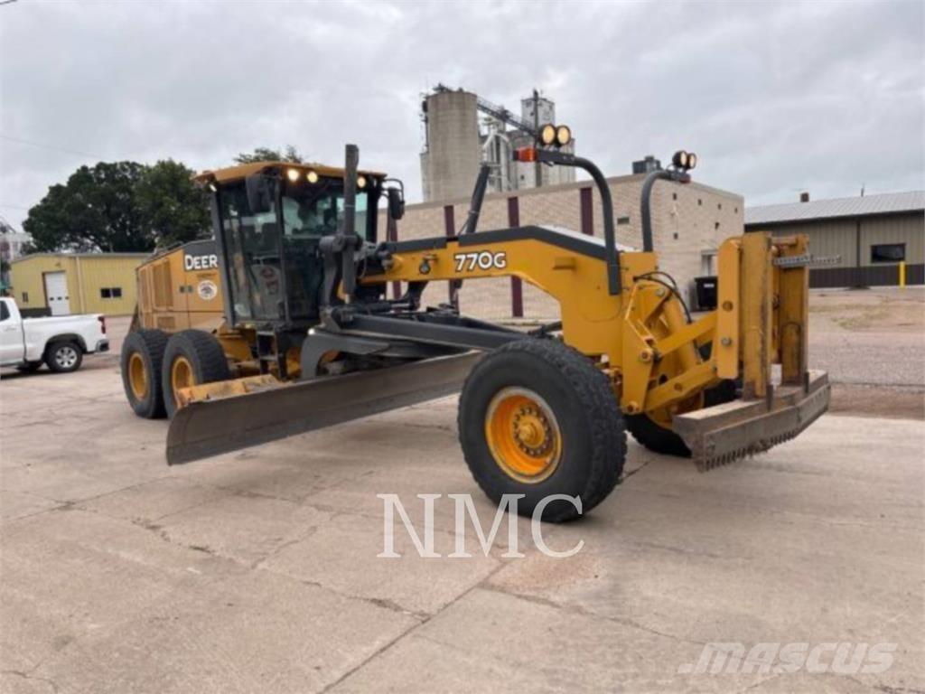 John Deere 770G_JD Greyderler