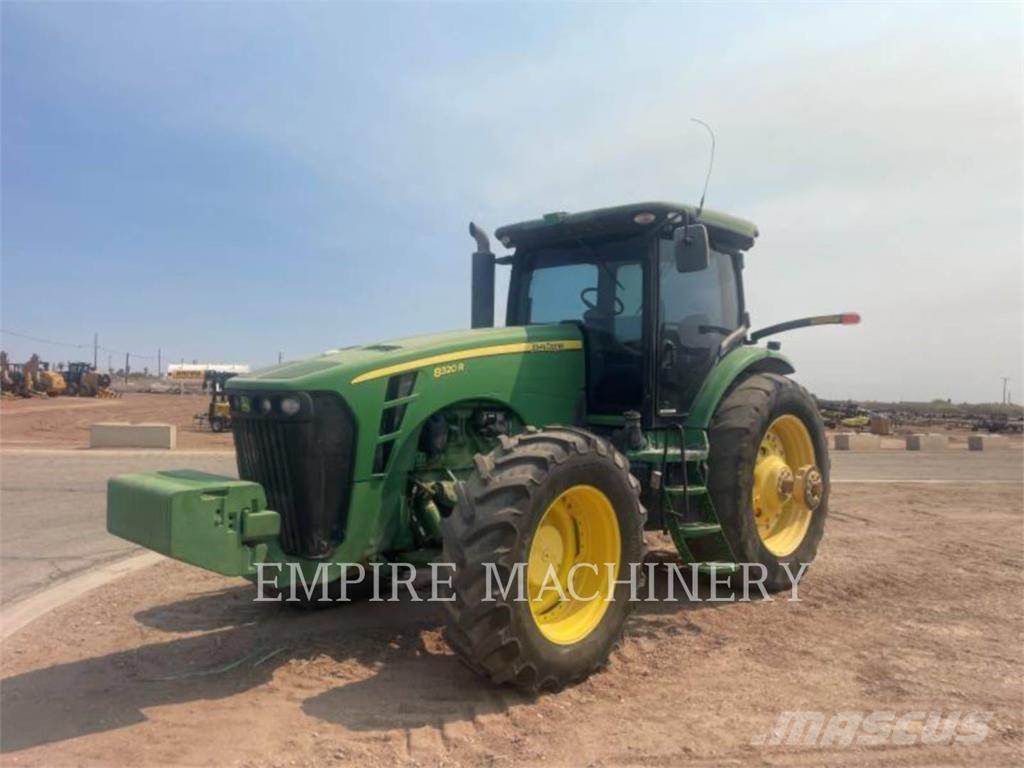 John Deere 8320R Traktörler
