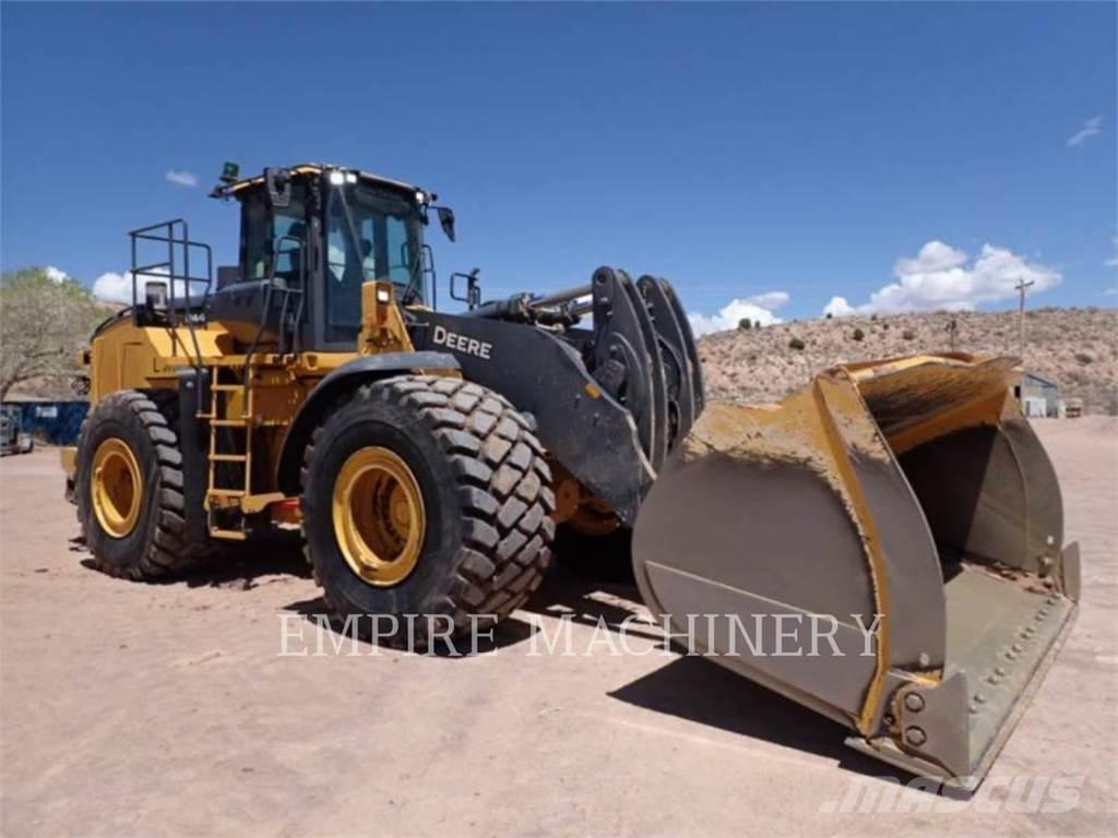 John Deere 844P Tekerlekli yükleyiciler