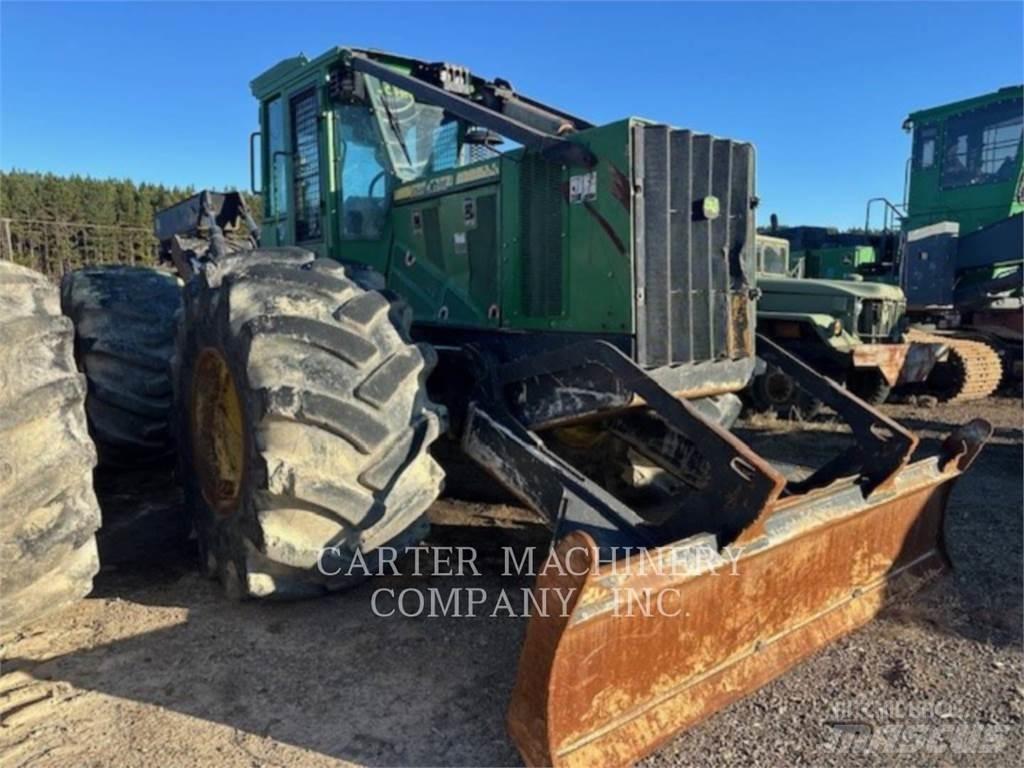 John Deere 848H Sürütücüler