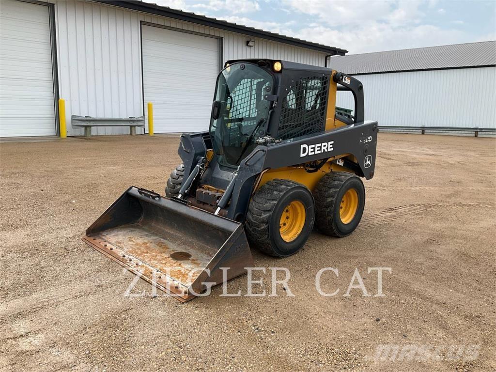 John Deere & CO. 320D Skid steer loderler