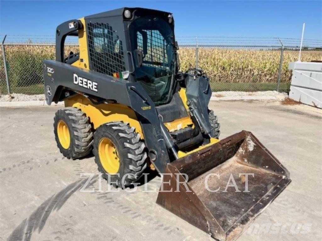 John Deere & CO. 328DS Skid steer loderler