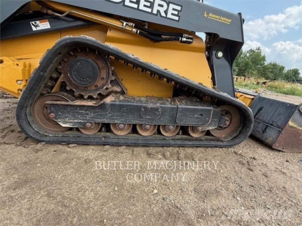 John Deere & CO. 329D Paletli yükleyiciler