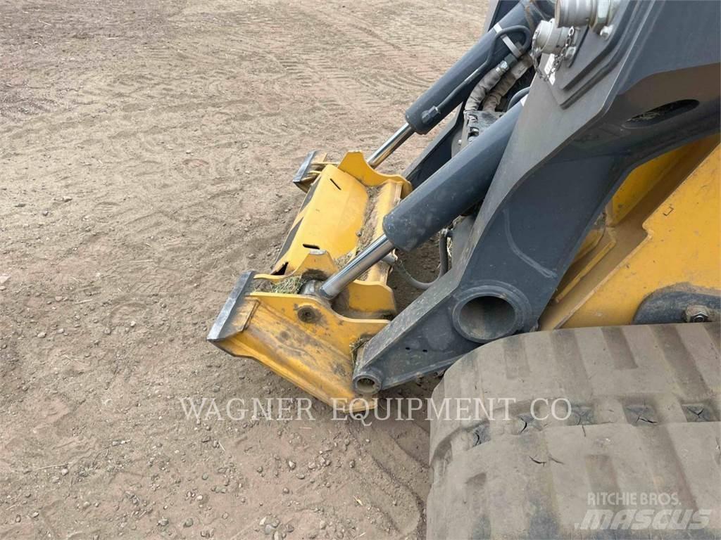 John Deere & CO. 333G Paletli yükleyiciler