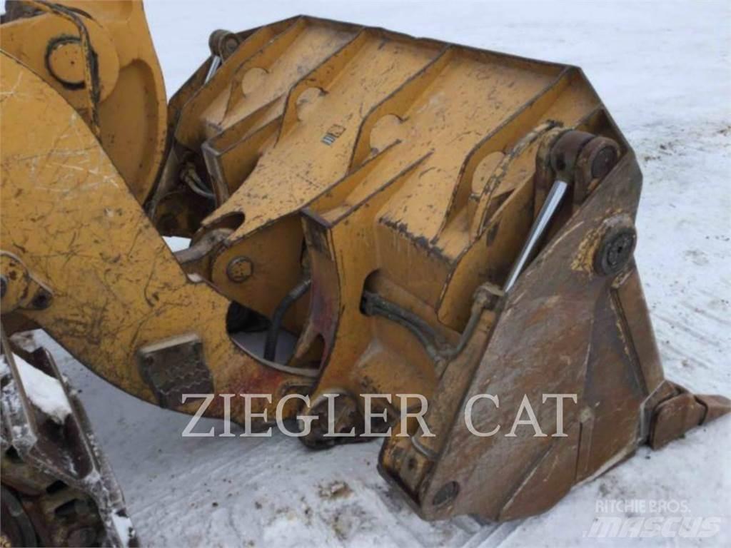 John Deere & CO. 755C Paletli yükleyiciler
