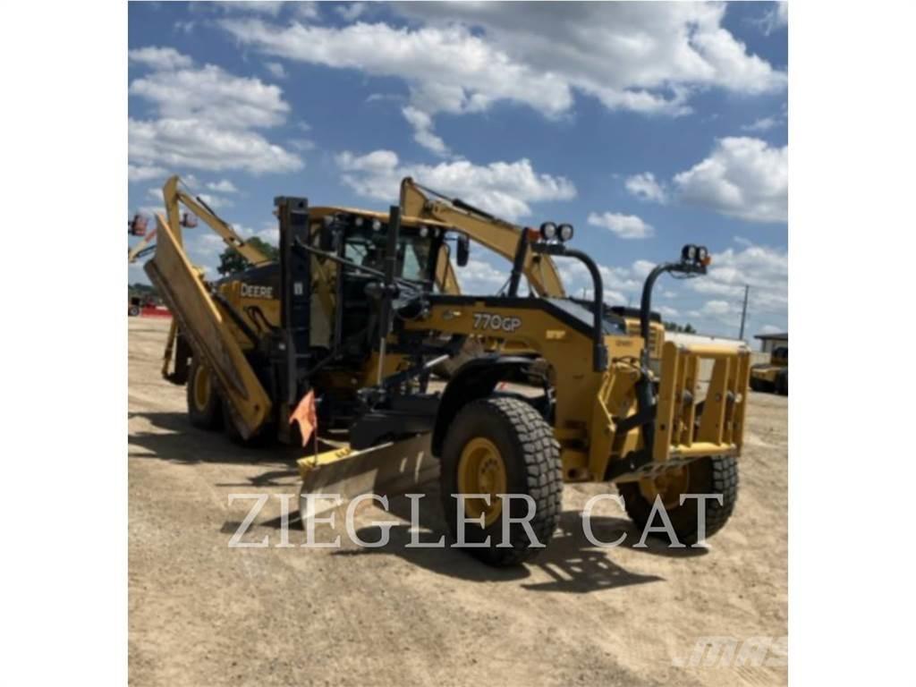 John Deere & CO. 770 GP Greyderler