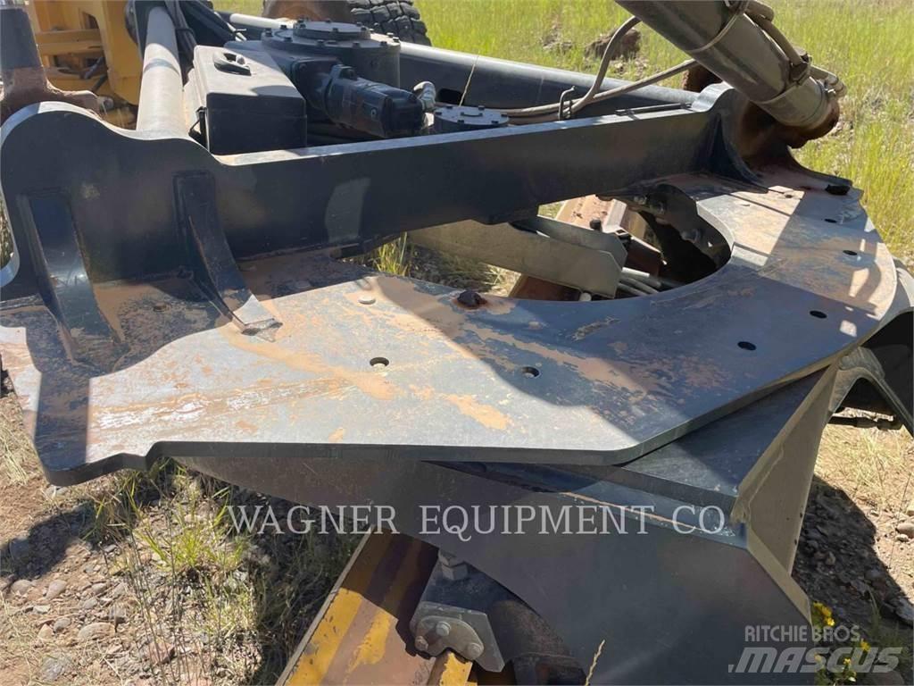 John Deere & CO. 772G AWD Greyderler