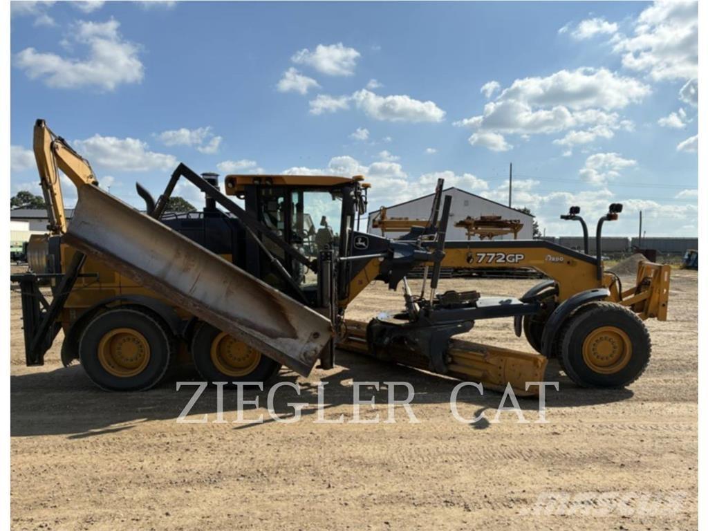 John Deere & CO. 772GP Greyderler