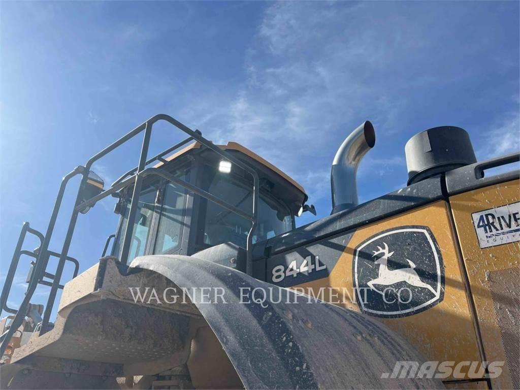 John Deere & CO. 844L AG Tekerlekli yükleyiciler