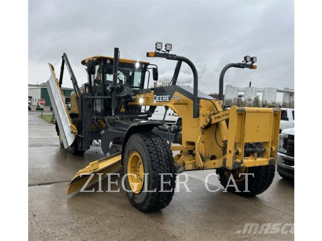 John Deere & CO. 872GP Greyderler