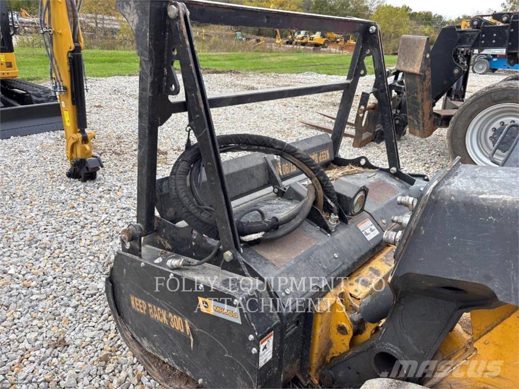 John Deere MH60D Paletli ekskavatörler