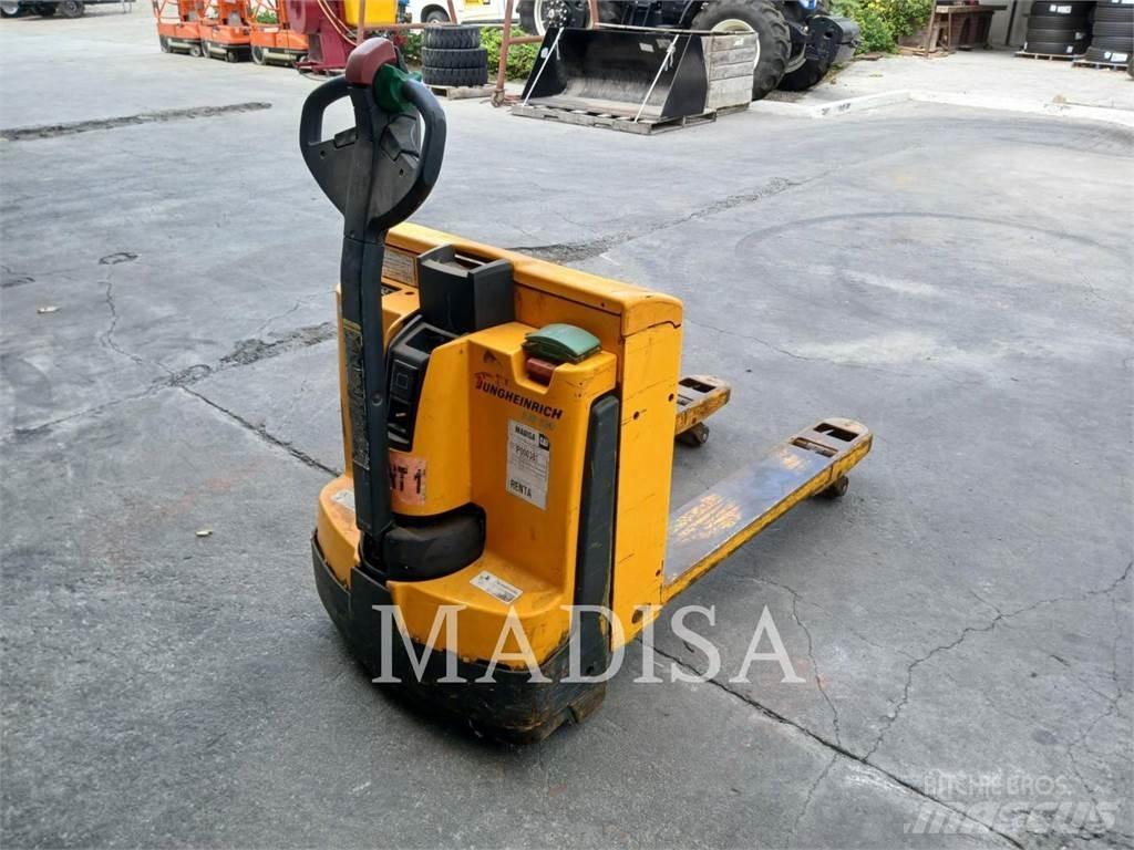 Jungheinrich EJE 120 Sürütücüler