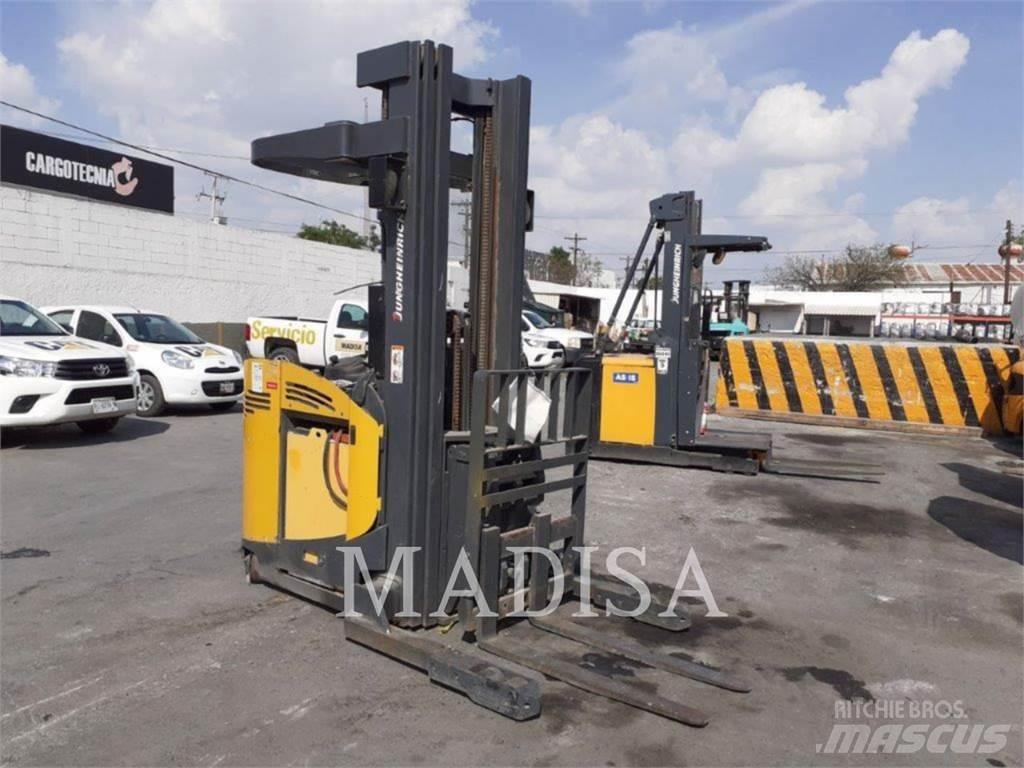 Jungheinrich ETR 230D Elektrikli forkliftler