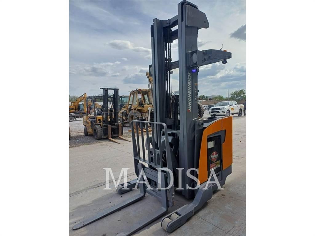 Jungheinrich ETR 235 Diger