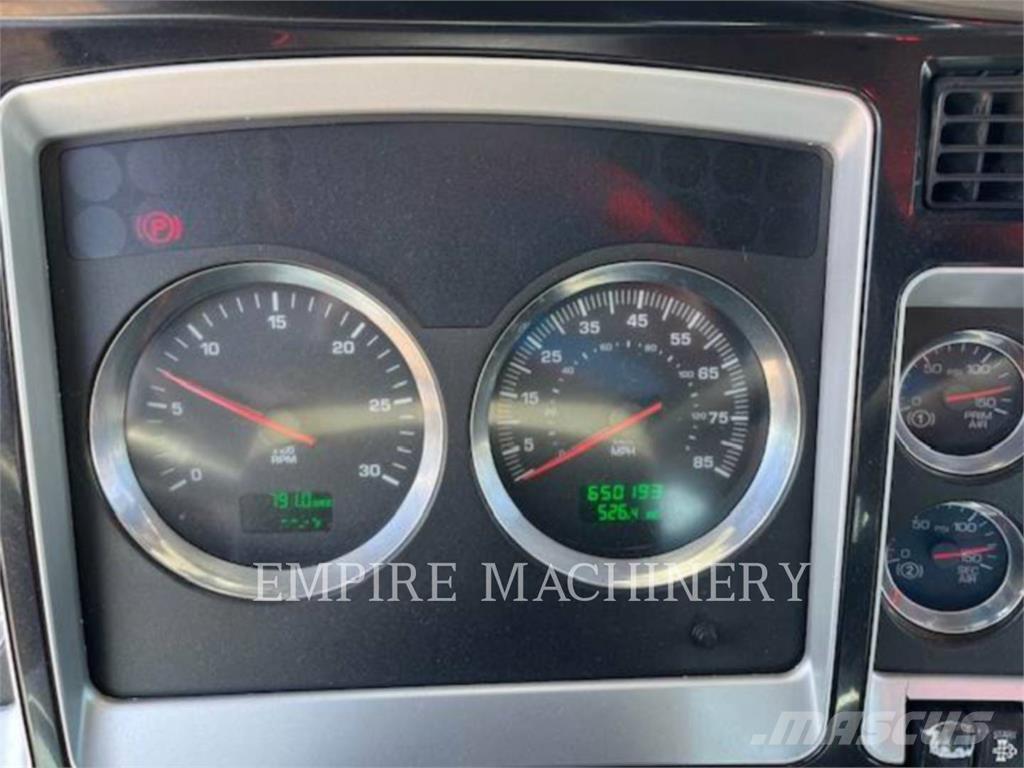 Kenworth (OBSOLETE) T800 Motorlar