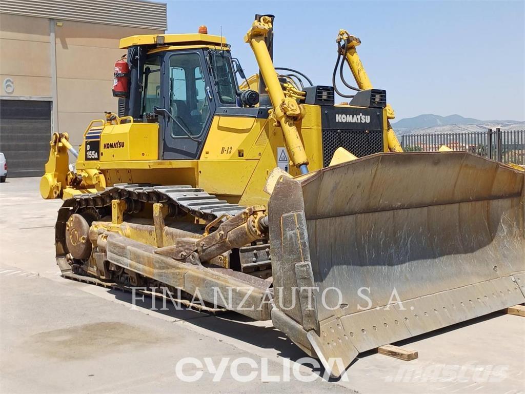 Komatsu D155 Paletli dozerler