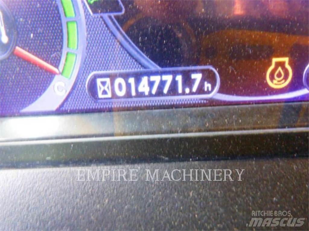 Komatsu HD785-8 Belden kirma kaya kamyonu
