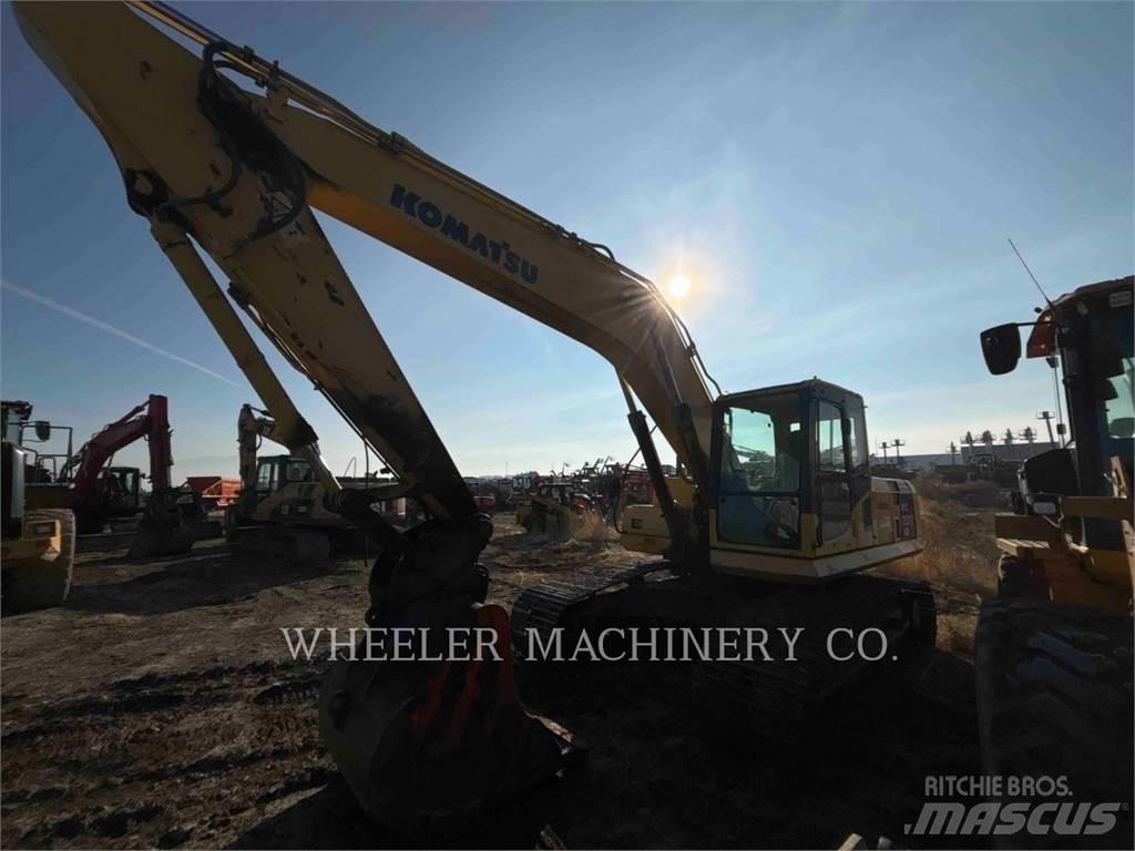Komatsu PC200-8 Paletli ekskavatörler