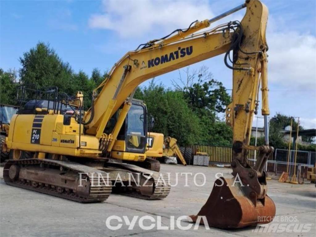 Komatsu PC210 Paletli ekskavatörler
