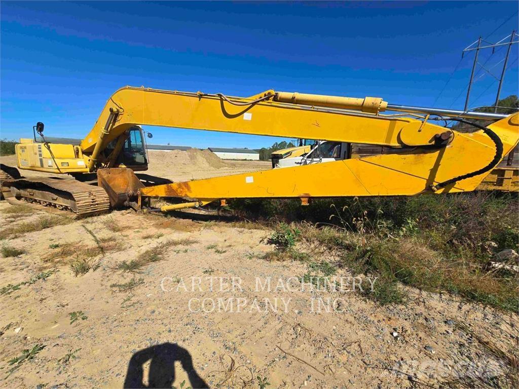 Komatsu PC220LC Paletli ekskavatörler