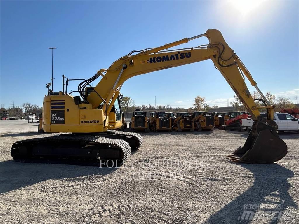 Komatsu PC228USLC Paletli ekskavatörler