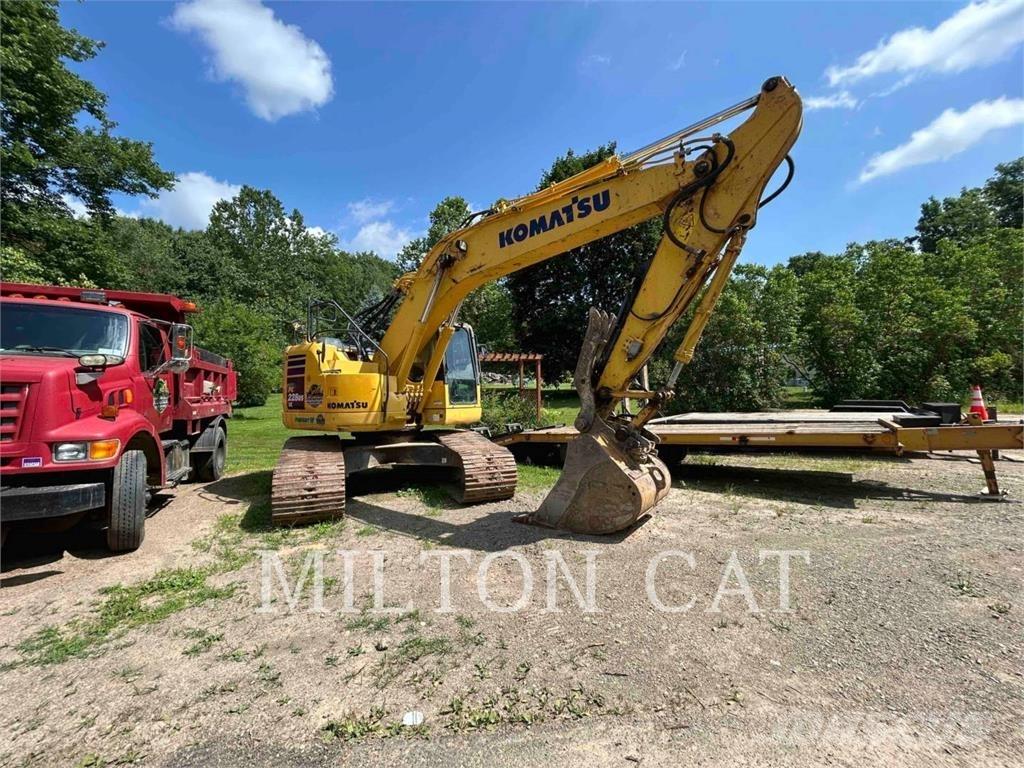 Komatsu PC228USLC-10 Paletli ekskavatörler