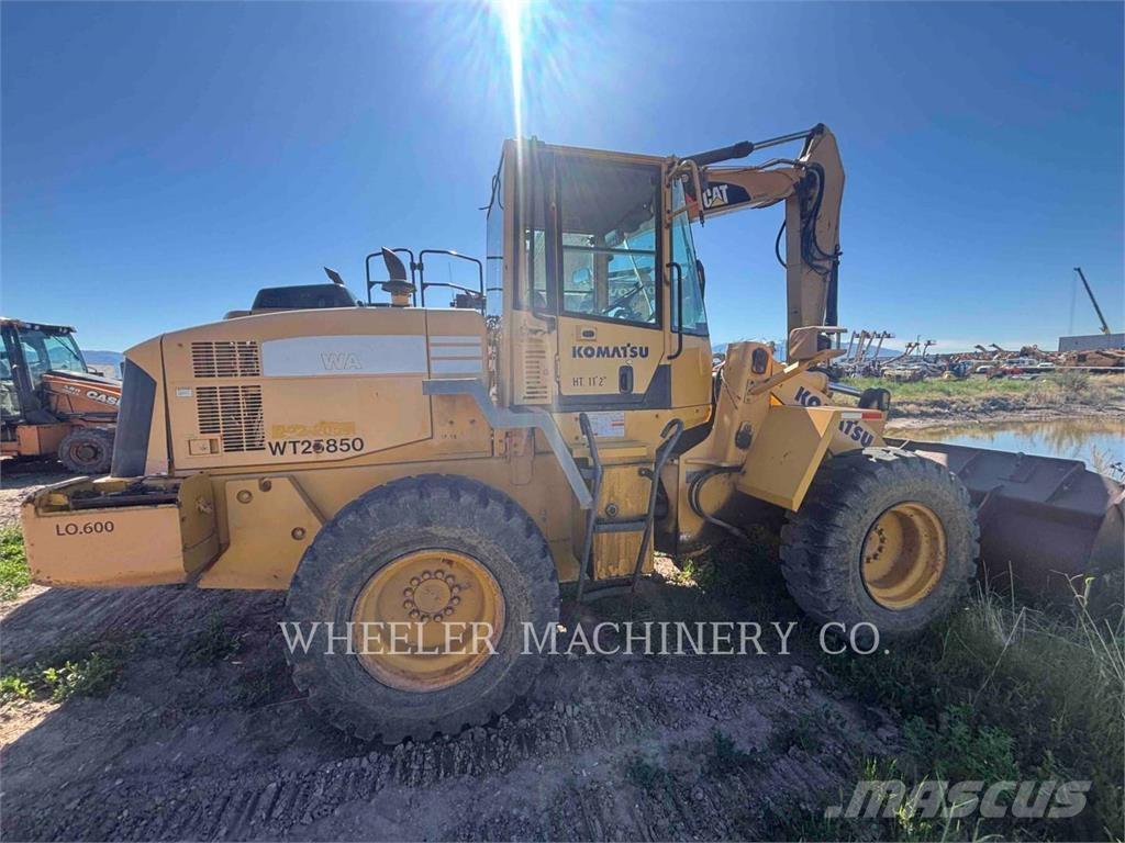 Komatsu WA250-5L Tekerlekli yükleyiciler