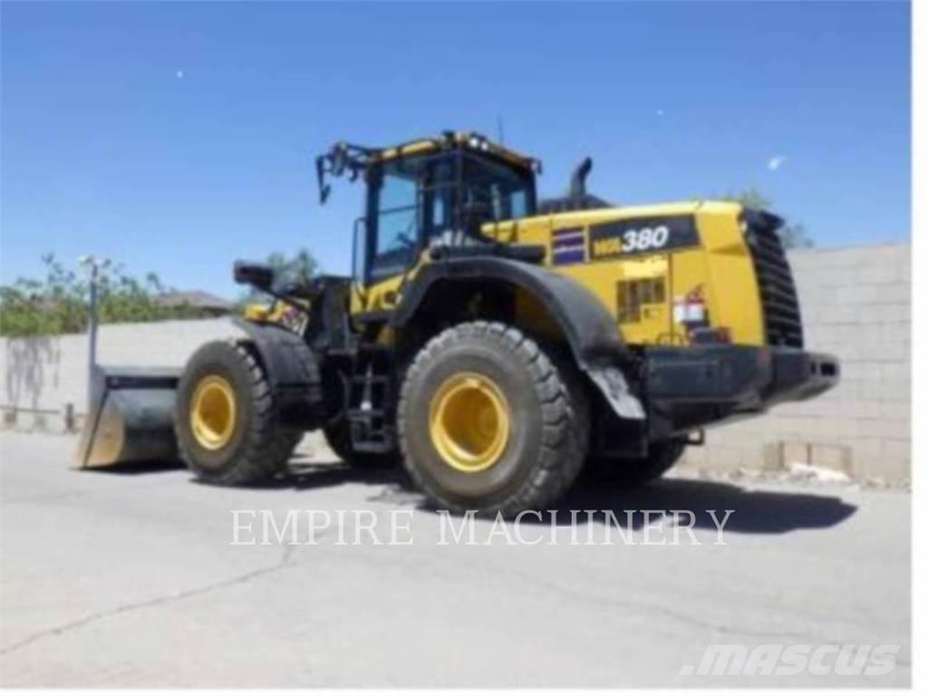 Komatsu WA380 Tekerlekli yükleyiciler