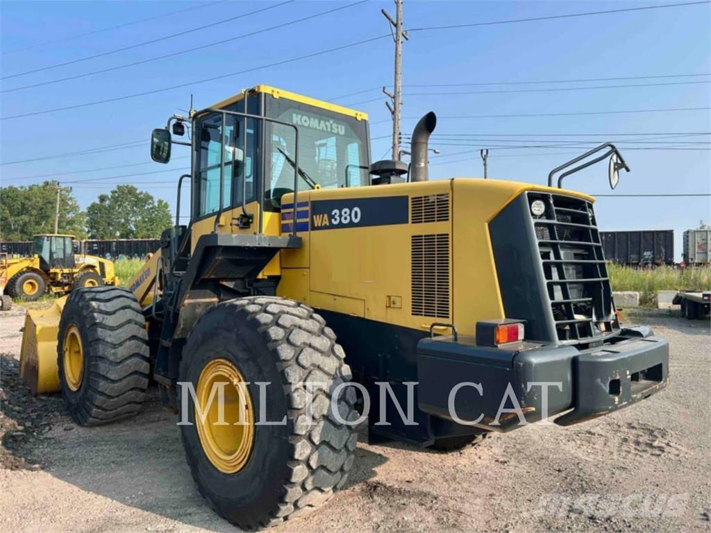 Komatsu WA380 Tekerlekli yükleyiciler