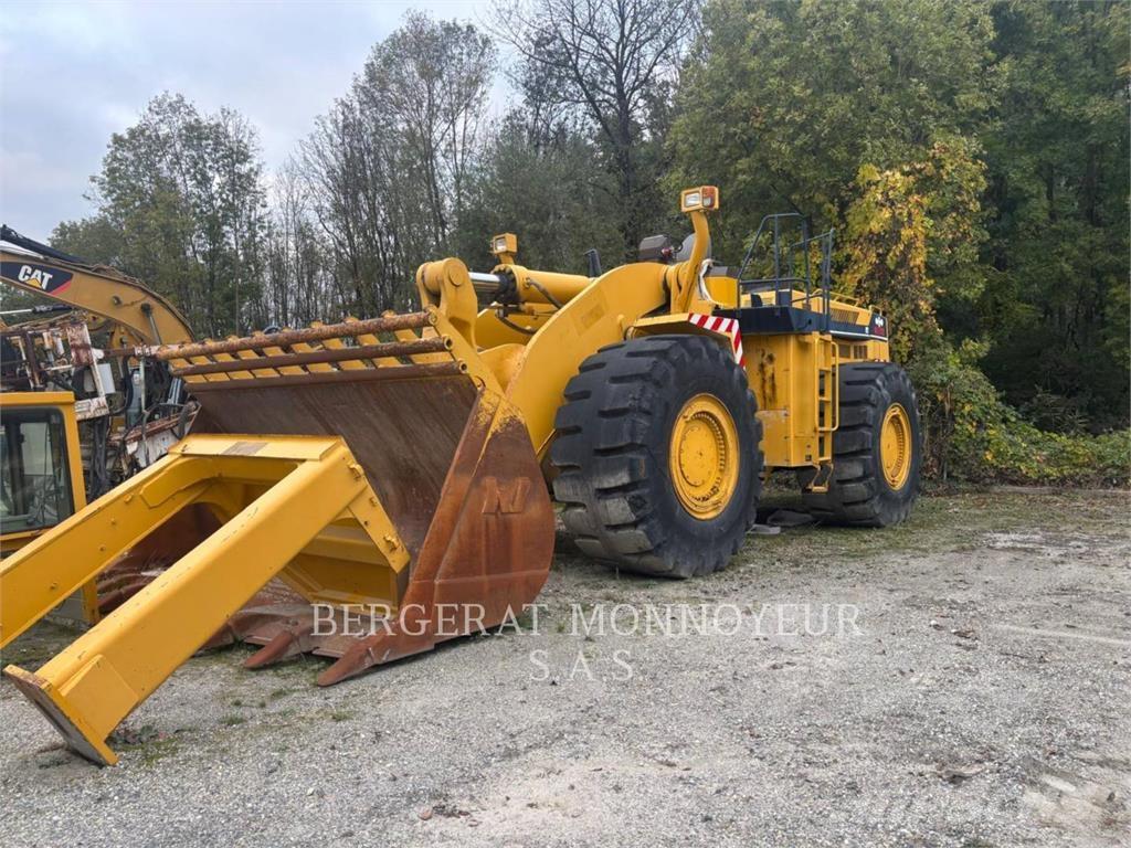 Komatsu WA700 Tekerlekli yükleyiciler